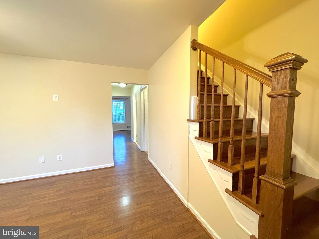 2404 Albot Rd - Photo 2 of 26