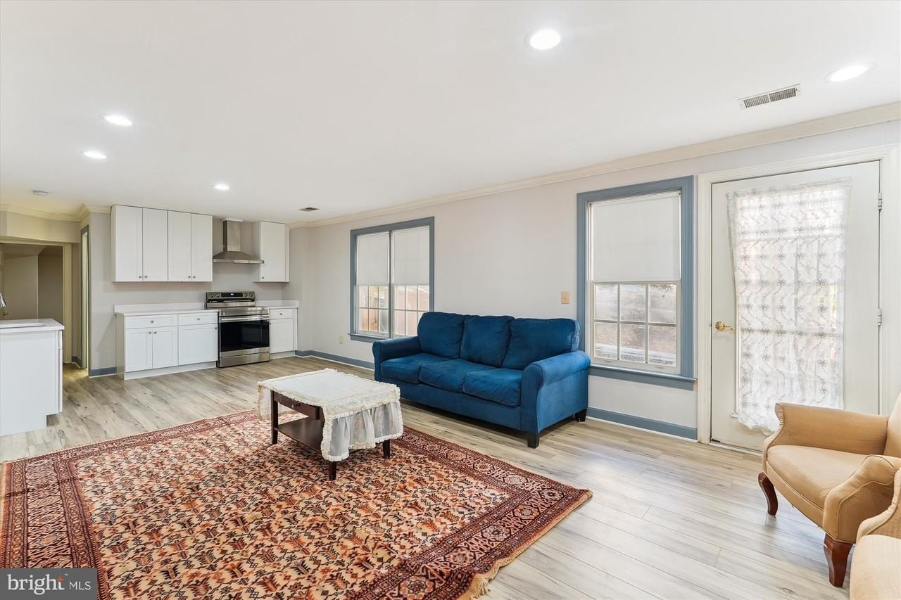 20672 Fairwater Pl - Photo 2 of 20