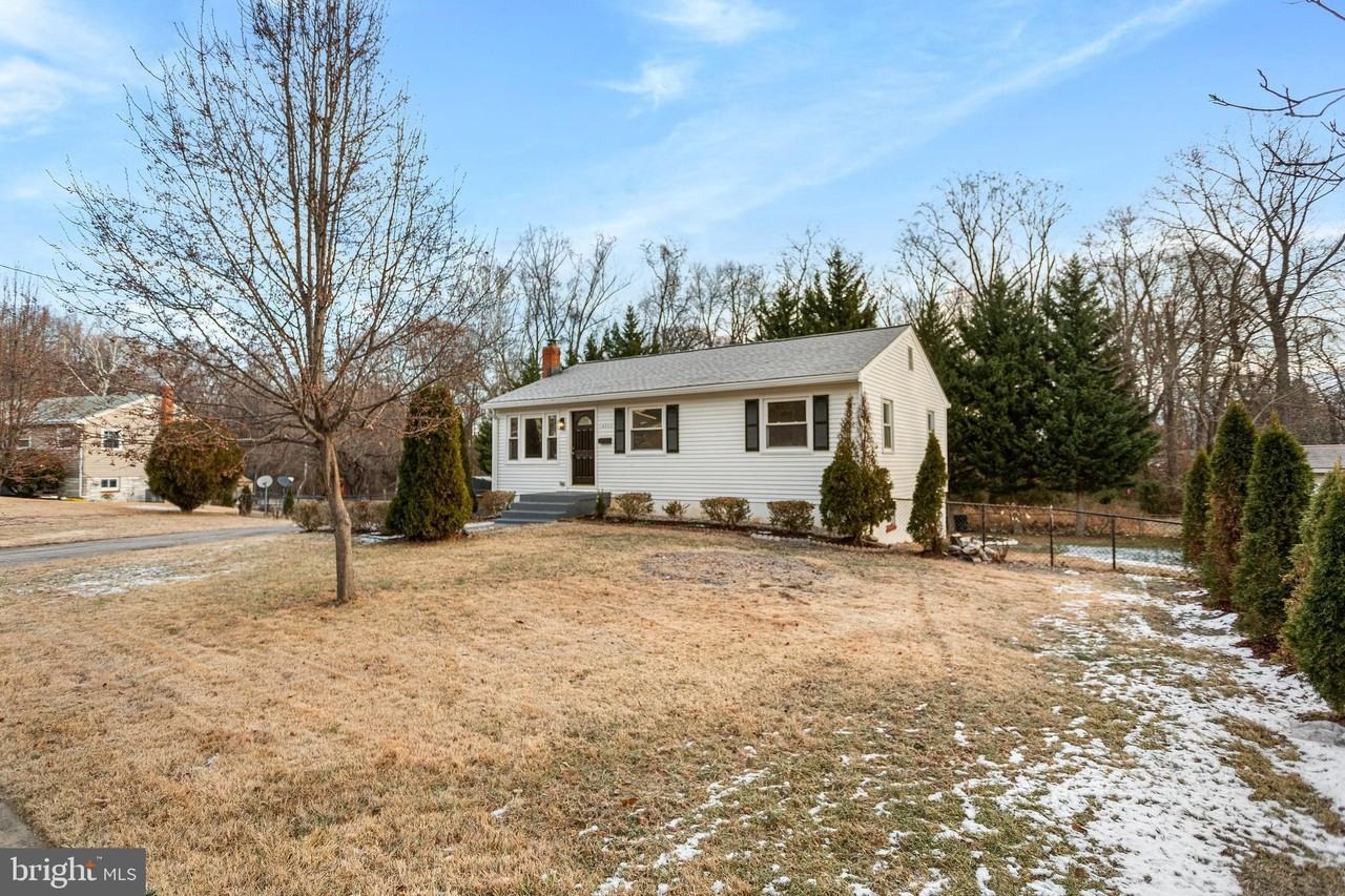 14025 Mount Pleasant Dr - Photo 3 of 43