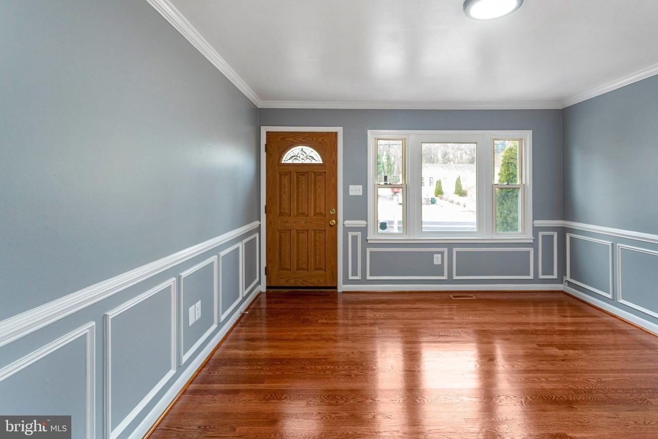 14025 Mount Pleasant Dr - Photo 3 of 41