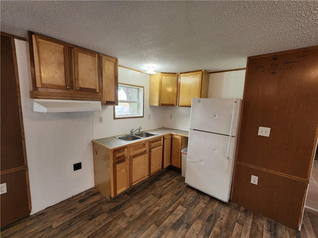 176 Penny Dee Dr - Photo 5 of 17