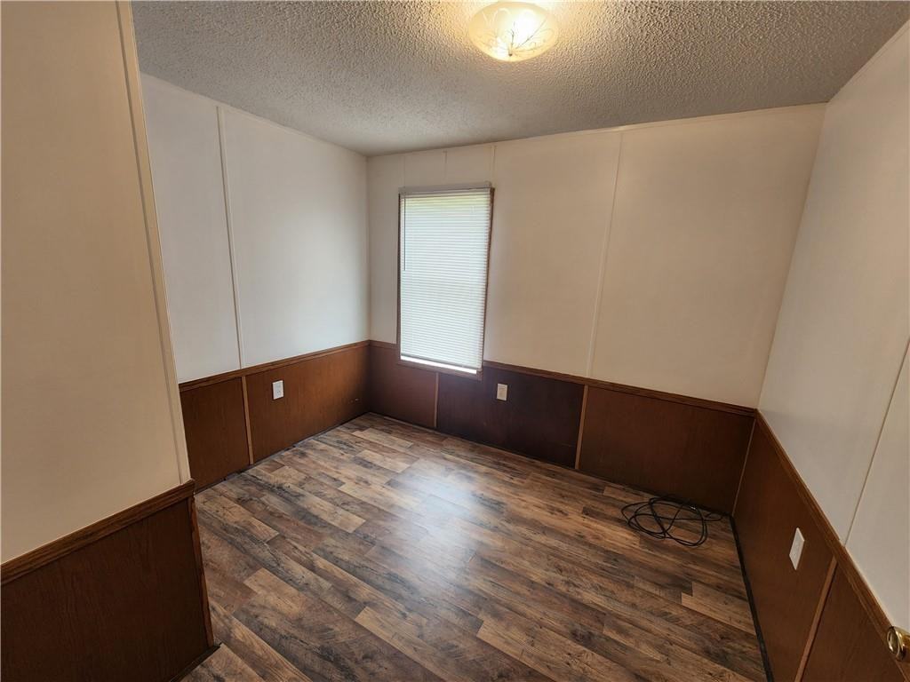 176 Penny Dee Dr - Photo 7 of 17