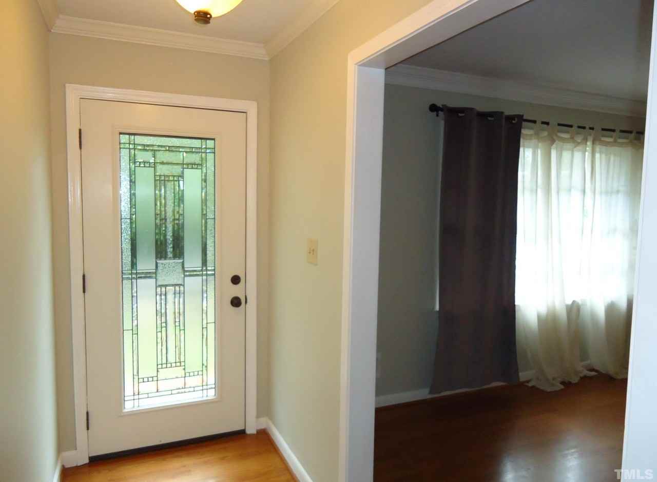 805 Northbrook Dr - Photo 2 of 22