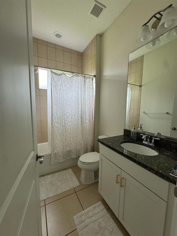 16117 Whippoorwill Cir - Photo 4 of 22