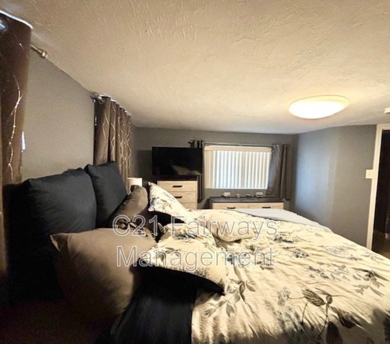 217 N Lincoln Ave #3 - Photo 6 of 21