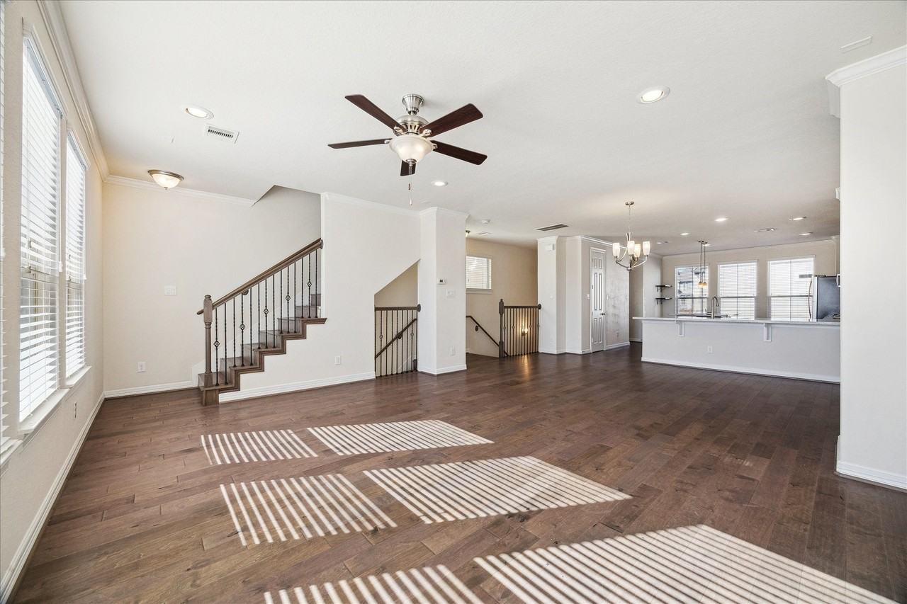 10709 Madden Oaks Pl - Photo 7 of 31