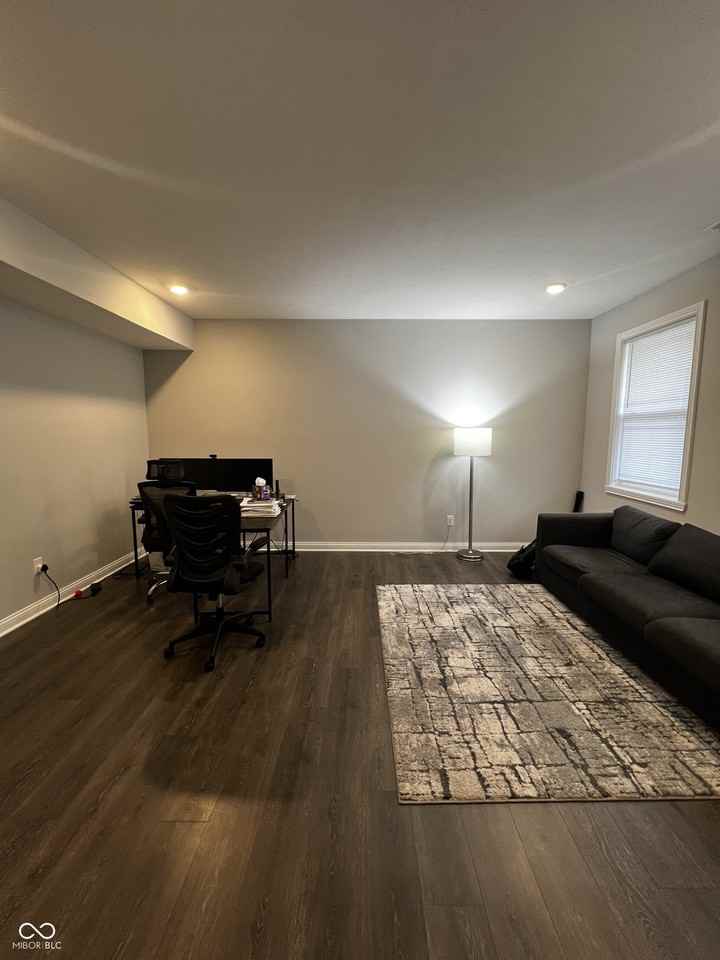 7329 Doyal Dr - Photo 4 of 31