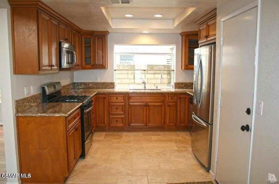 536 Fairfield Rd - Photo 6 of 21