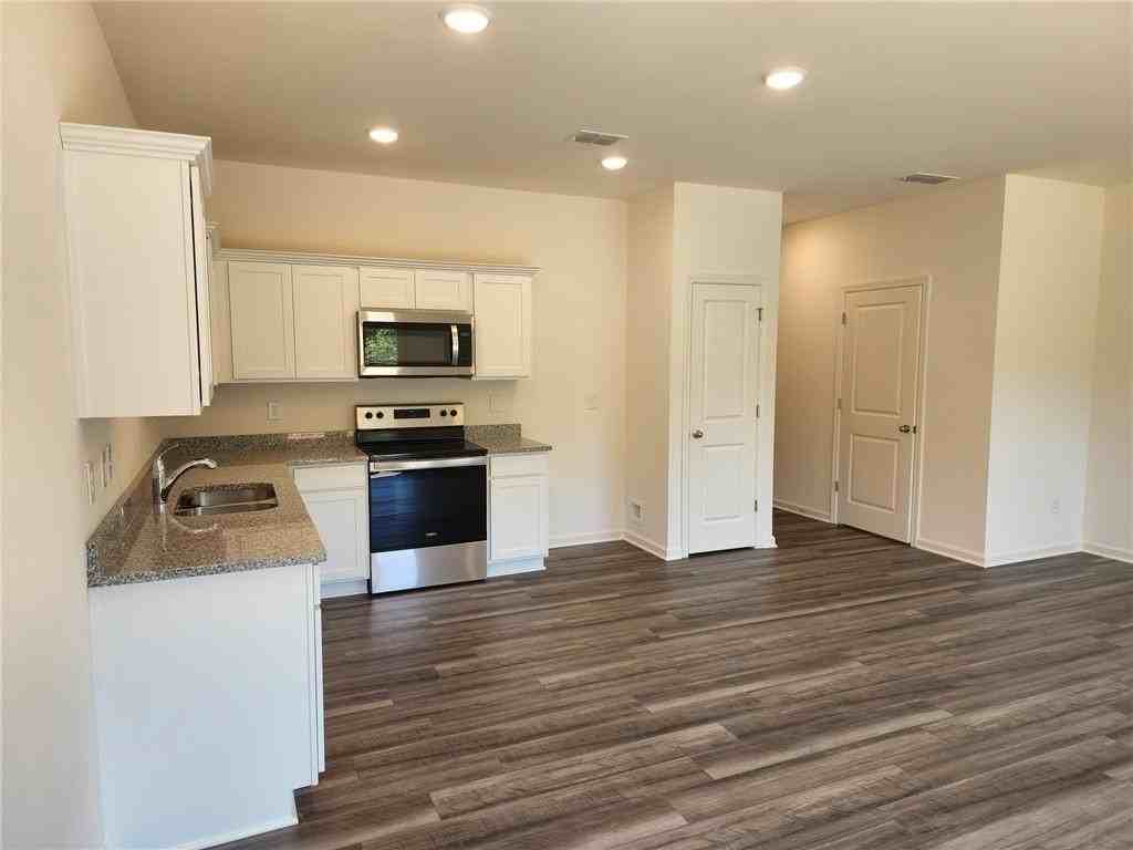 184 Swindon Dr - Photo 5 of 25