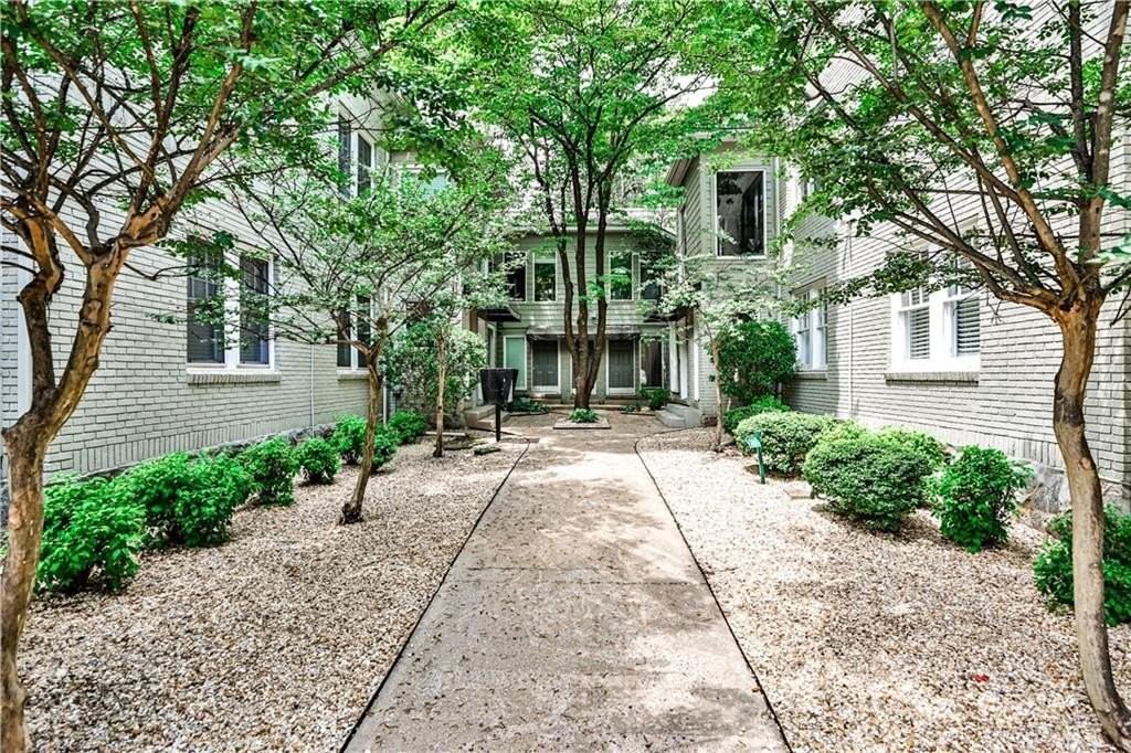 864 Charles Allen Dr Ne Unit C3 #C3 - Photo 2 of 22