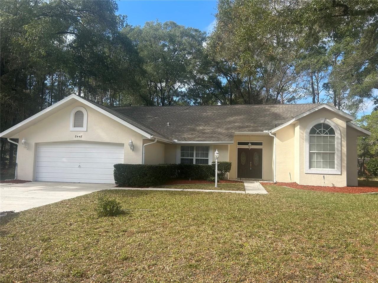 8448 Sw 196th Avenue Rd - Photo 2 of 32