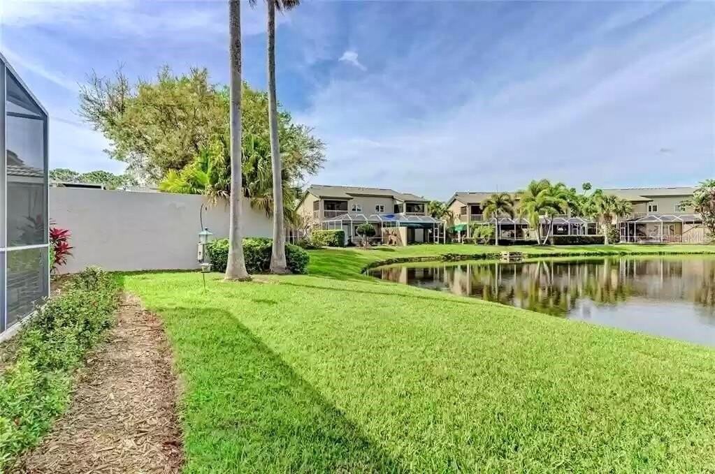 8515 53rd Pl E - Photo 5 of 36