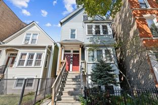 1028 W Roscoe St Apt 1 #1 - Photo 1 of 1