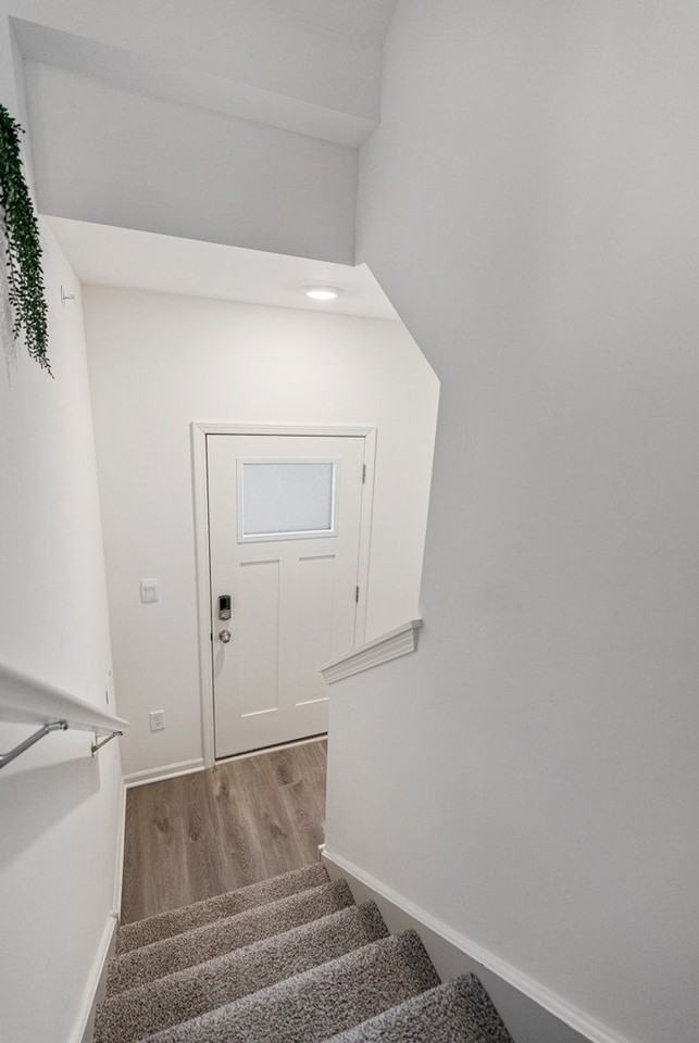 2016 Yellowstone Blvd - Photo 3 of 26