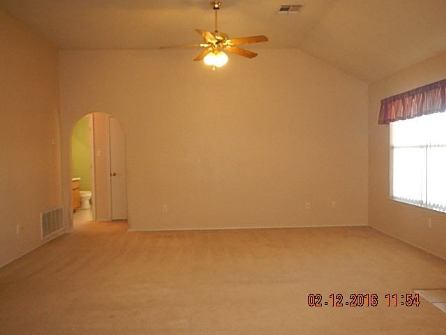 3407 Solomon Dr - Photo 3 of 14