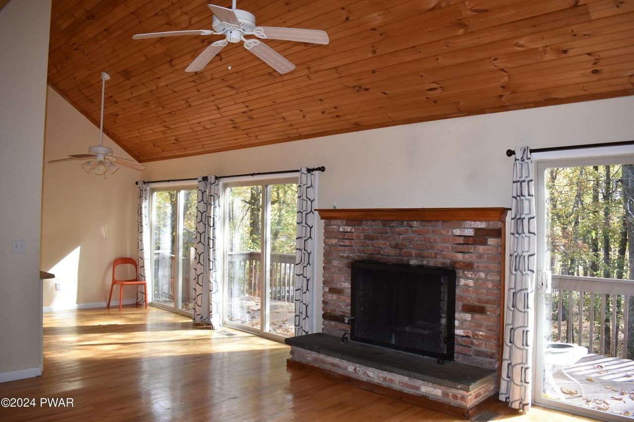 102 Granite Dr - Photo 7 of 26