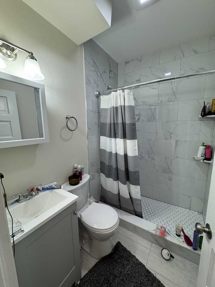 21 Sawyer Ter - Photo 3 of 27