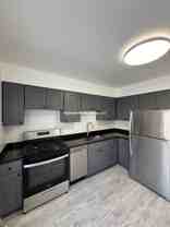 2752 W North Shore Ave #2BA - Photo 1 of 1