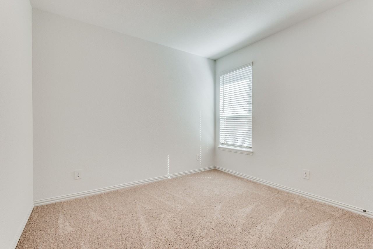 2925 Griffin Ln - Photo 6 of 12