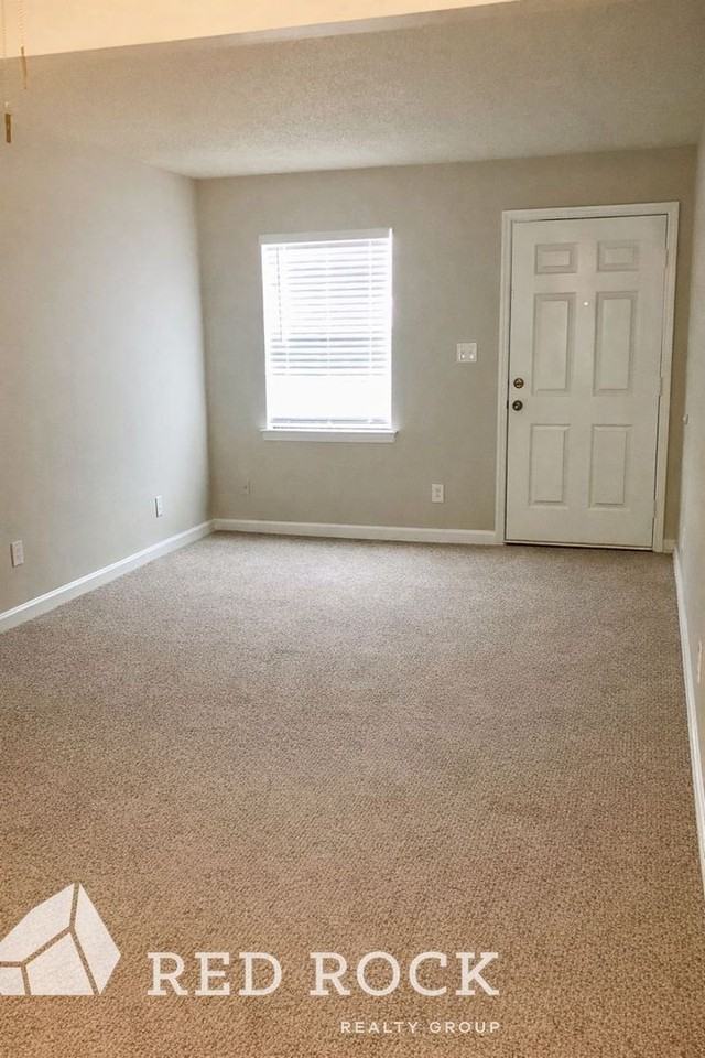 Gardendale Terrace Apartments - Photo 3 of 10