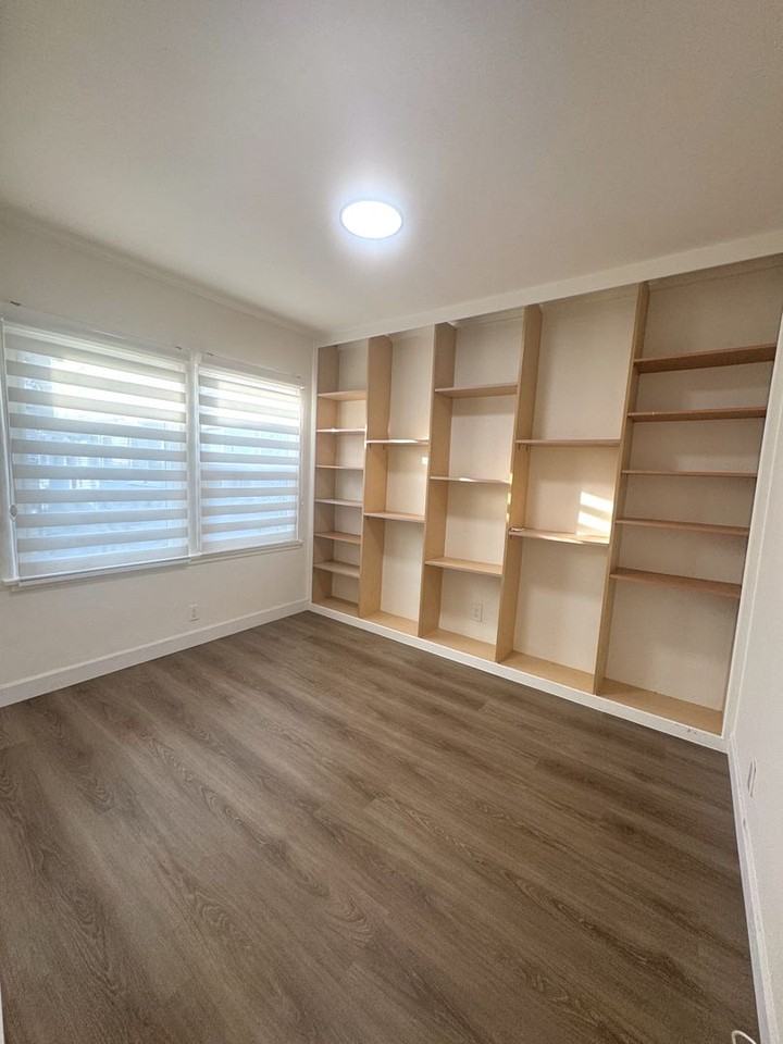 1704-1732 N. Sierra Bonita Ave. - Photo 2 of 15