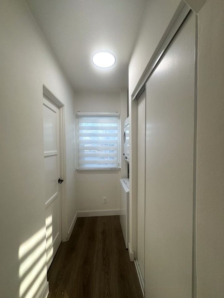 1704-1732 N. Sierra Bonita Ave. - Photo 6 of 15