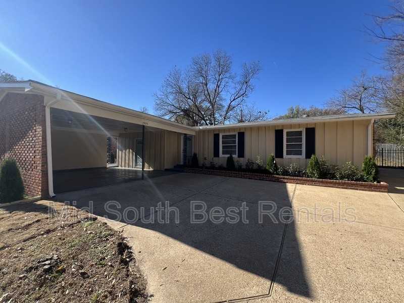 2979 Brandale St - Photo 2 of 24