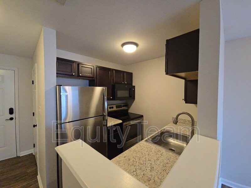 2600 Bushnell St #22 - Photo 4 of 21