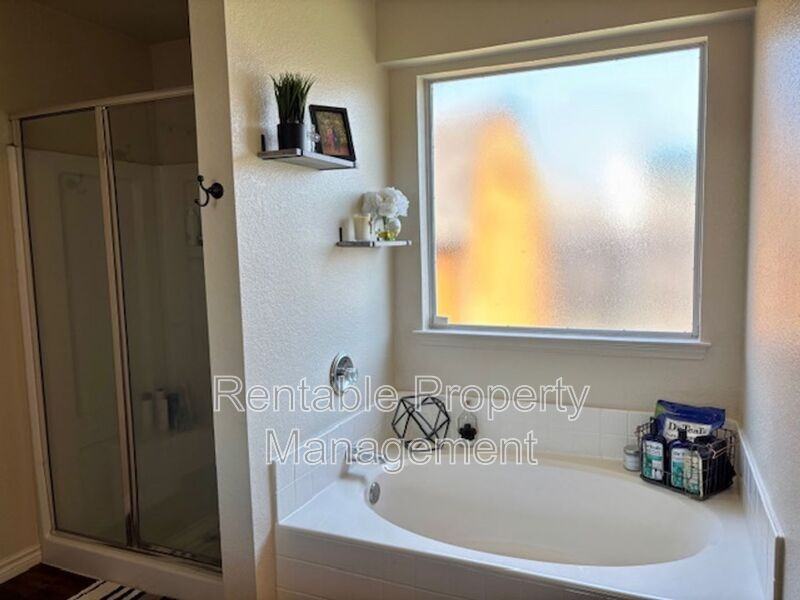 12352 Silver Mist Trl - Photo 4 of 15