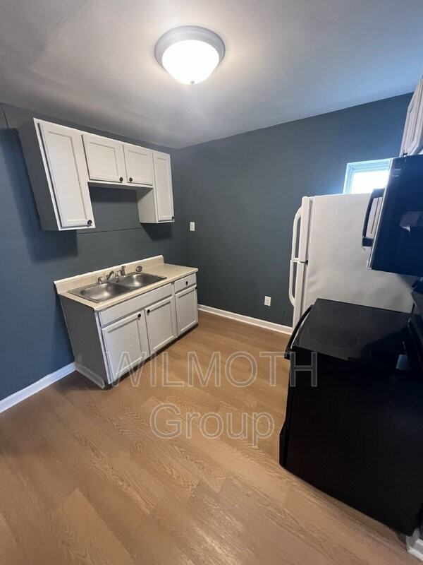 2532 N Temple Ave - Photo 7 of 13