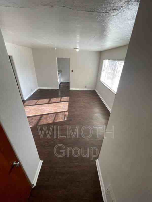 4 N Butler Ave #8 - Photo 3 of 17