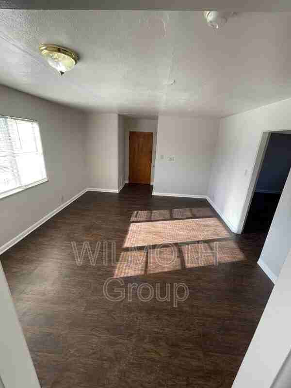 4 N Butler Ave #8 - Photo 5 of 17