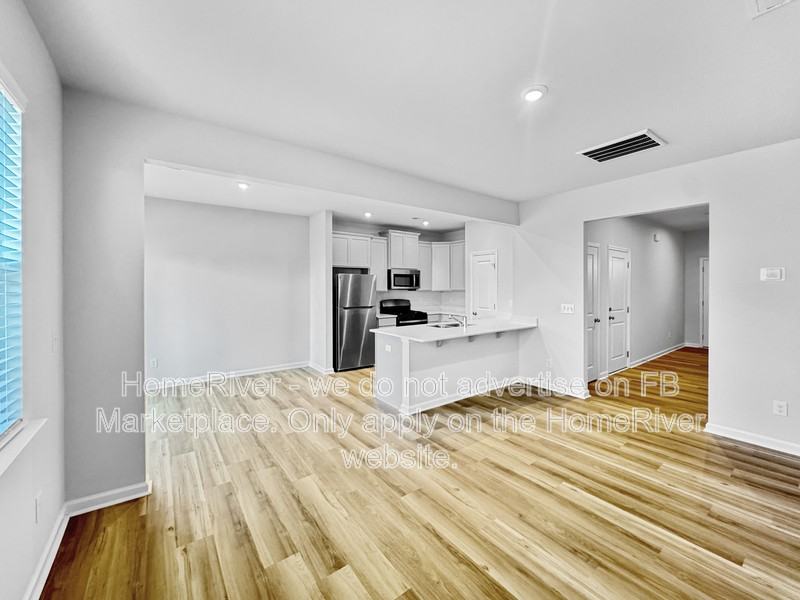 2018 Day Lily Way - Photo 6 of 23