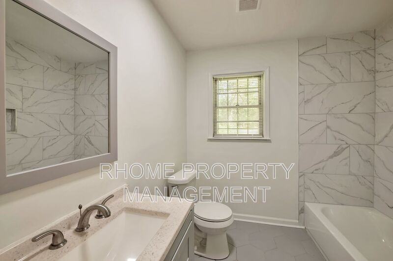 1332 Willis Mill Rd Sw - Photo 3 of 22