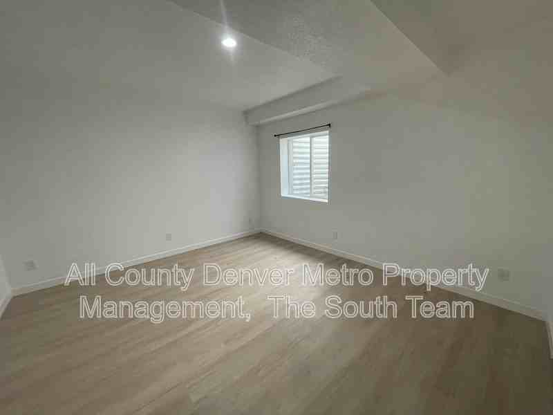 21346 E 53rd Pl #B - Photo 7 of 10