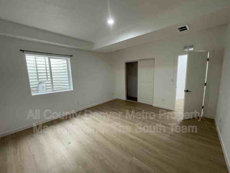 21346 E 53rd Pl #B - Photo 7 of 10