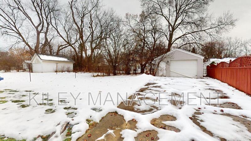 3705 Arlene Ave - Photo 2 of 11