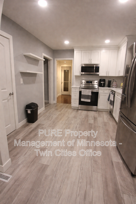 453 Maryland Ave E - Photo 5 of 18