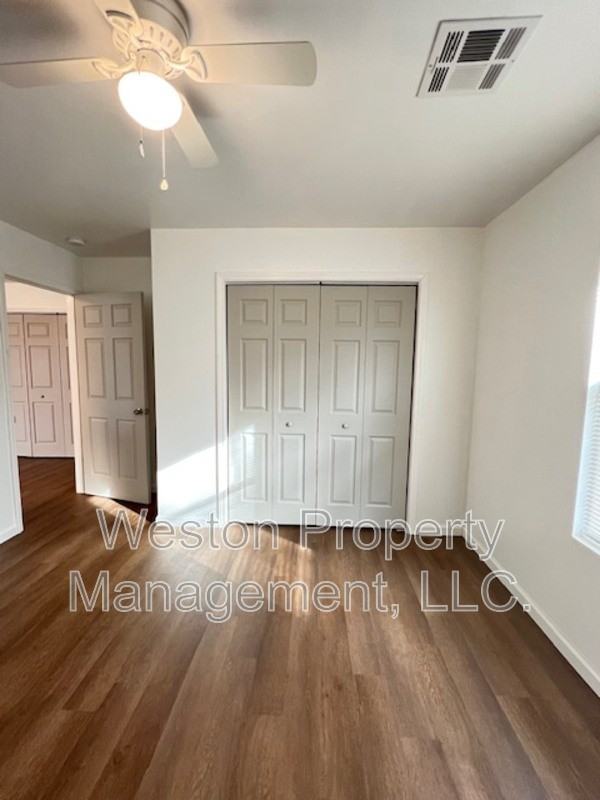 1823 E Rutgers Ave - Photo 4 of 8