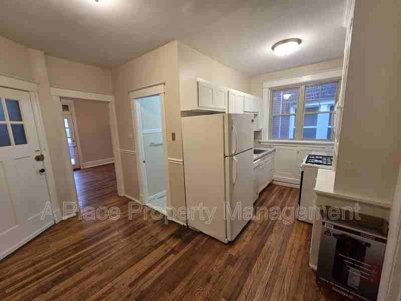 3143 Halliday Ave #1stFL - Photo 5 of 10