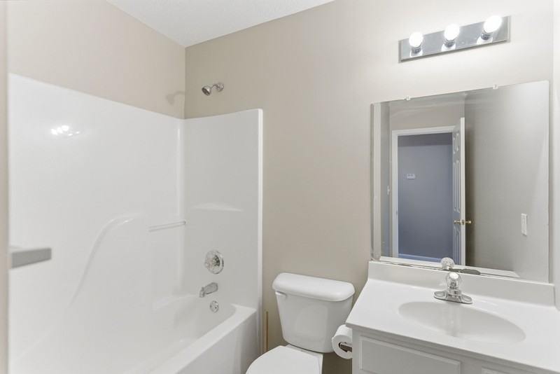 2806 Wendi Ann Dr - Photo 7 of 10