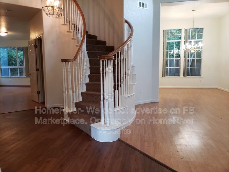 3014 Carmelo Ln - Photo 3 of 35