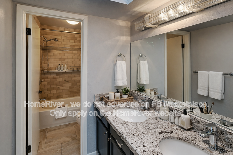 2010 N 51st Way - Photo 7 of 29