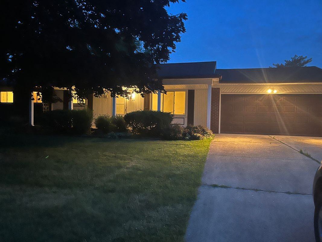 87 Carter Dr - Photo 2 of 18