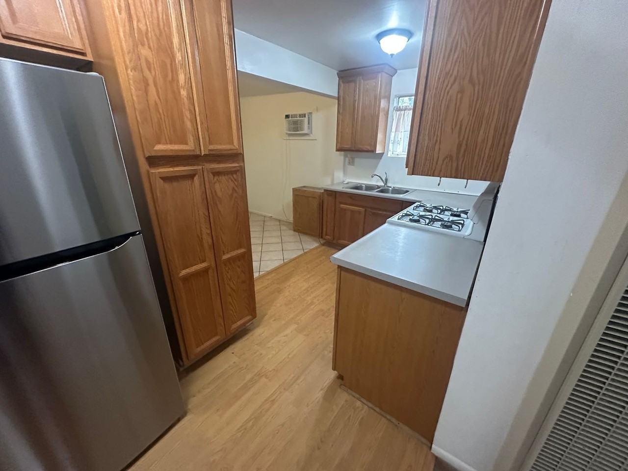 2812 C St - Photo 6 of 16