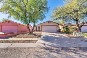 featured image of 6244 S Sarah Elizabeth Dr