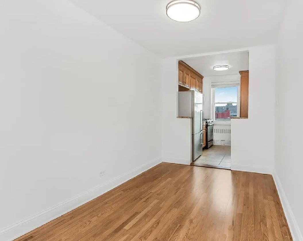 2530 Independence Ave #6J - Photo 5 of 11