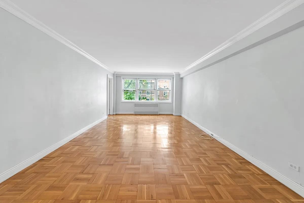 6945 108th St #2J - Photo 6 of 10