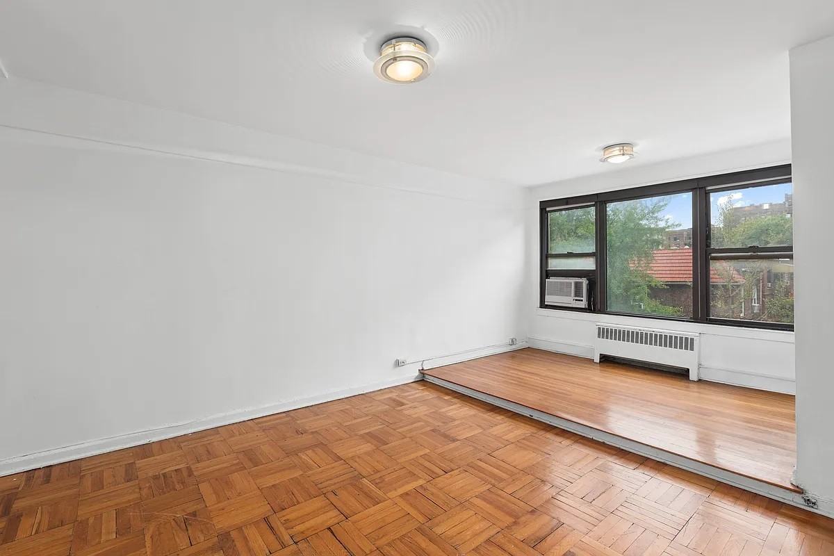 9851 64th Ave #4 - Photo 3 of 5