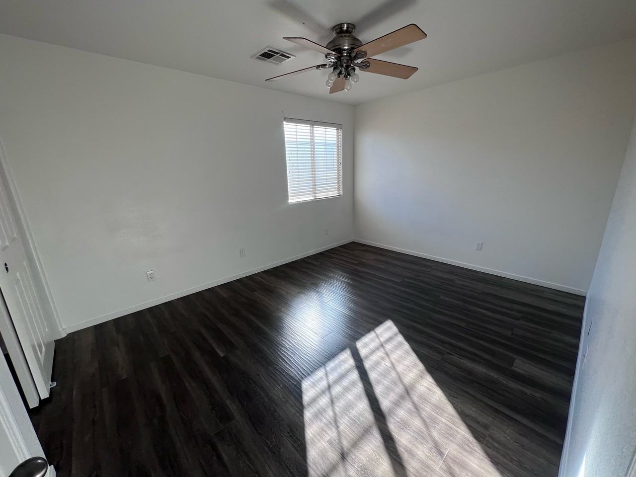 9837 Overlook Ridge Ave - Photo 7 of 10